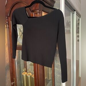 New without tags size medium sweater